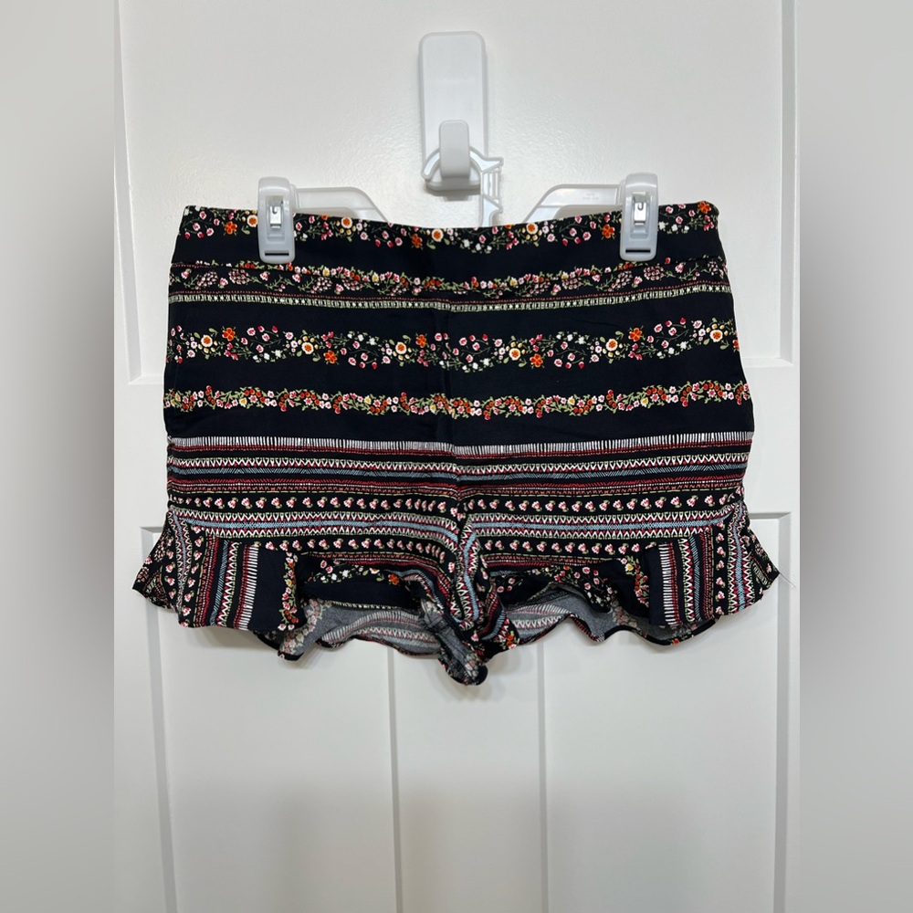 LOFT Floral Ruffle Hem Shorts